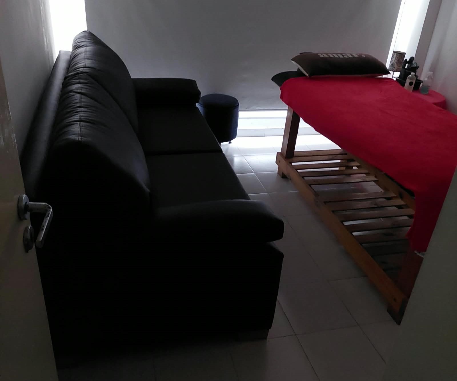 OPORTUNIDAD LABORAL: SE BUSCA MASAJISTA QUE QUIERA TRABAJAR EN GABINETE DE MASAJES EN BARRIO VILLA DEL PARQUE (CABA)